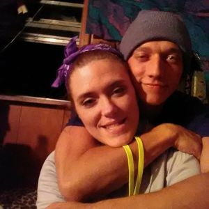 Meet your Posher, Joni